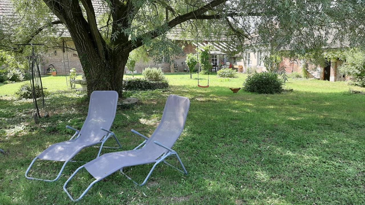 Gite Chez Leo Varennes-sur-le-Doubs Εξωτερικό φωτογραφία